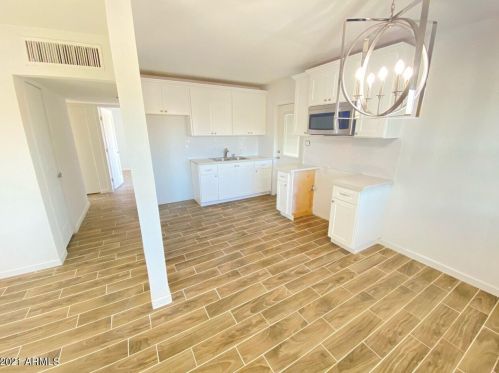 2802 Cavalier Dr, Phoenix AZ  85017-1726 exterior