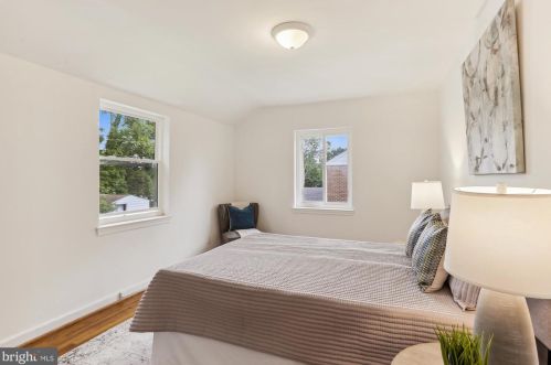 7309 16 Ave, Silver Spring MD 20912-7043 exterior