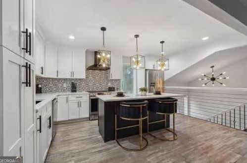 2891 Alexandria Dr, Atlanta GA  30331-5324 exterior