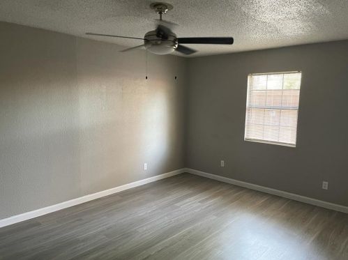 9451 Gonzales Dr, Dallas TX  75227-5053 exterior