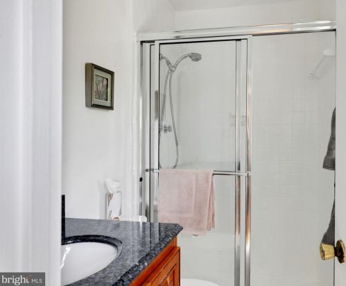 10601 Woodsdale Dr, Silver Spring MD 20901-1547 exterior