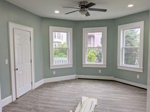 54 Cypress St, Providence, RI 02906-1811