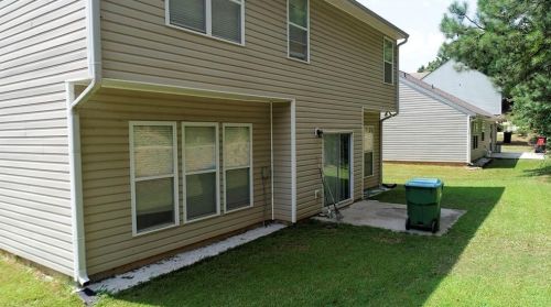 2326 Tullamore Cir, Lithonia GA 30039-7039 exterior