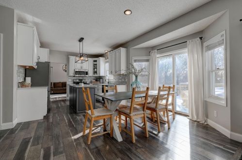 1104 Autumn Dr, Saint Paul MN 55125-8616 exterior