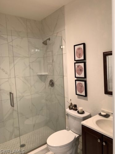 133 Colonade Cir, Naples FL 34103-8716 exterior