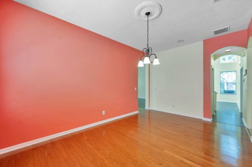 10246 Evergreen Hill Dr, Tampa FL 33647-2944 exterior