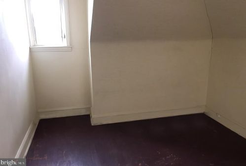 1304 Main St, Darby PA 19023-2619 exterior