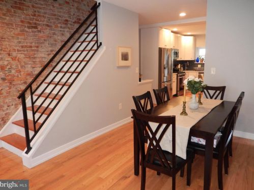 2423 Iseminger St, Philadelphia PA  19148-3517 exterior