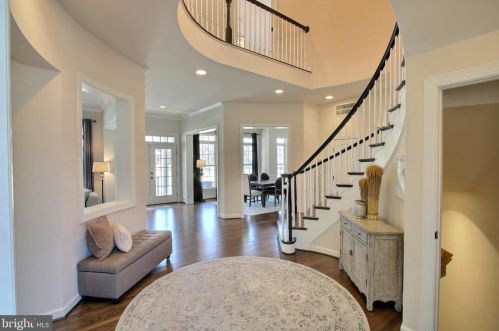 405 Great Falls Rd, Rockville MD  20850-2883 exterior