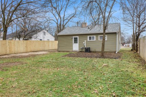 3112 Emerald Dr, Kalamazoo MI  49001-4537 exterior