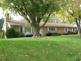 1135 Krentler Dr, Hanover PA  17331-9223 exterior