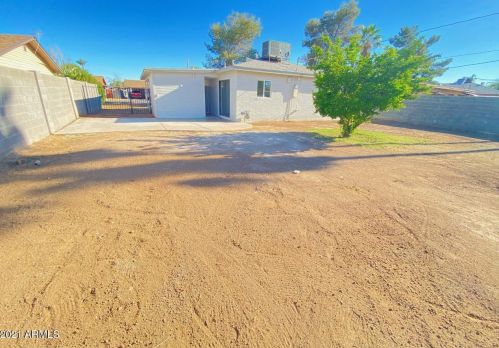 2802 Cavalier Dr, Phoenix AZ  85017-1726 exterior