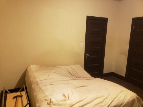 5520 Paulina St, Chicago IL 60640-1183 exterior