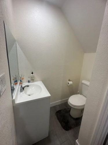 1475 Freni Ct, San Jose CA  95121-2023 exterior