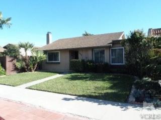 1840 Adelaide Ct, Oxnard, CA 93035-3101