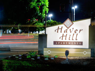 3100 Yorba Linda Blvd, Fullerton CA  92831-2360 exterior