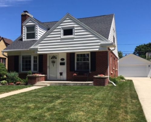 2436 81, Milwaukee WI  53213-1013 exterior