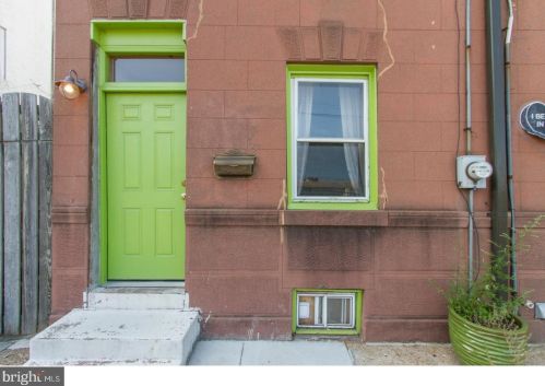 1006 Hope St, Philadelphia, PA 19123-1607