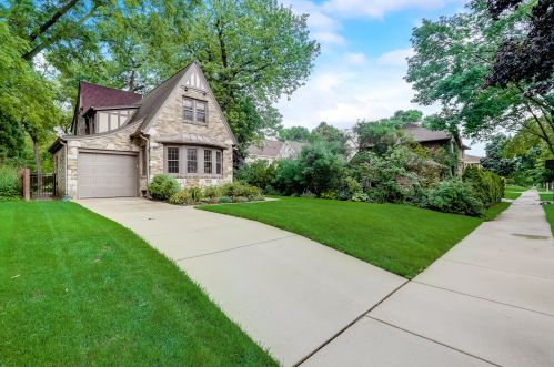 4112 Downer Ave, Milwaukee WI  53211-1713 exterior