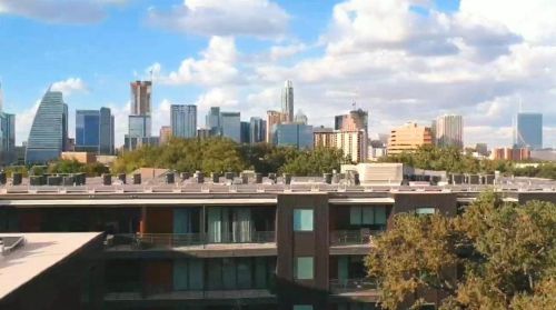 900 1st St, Austin TX 78704-1649 exterior