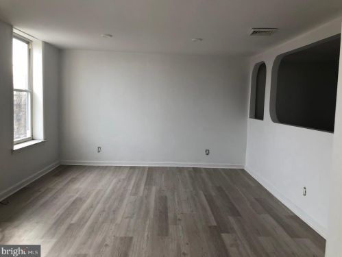 758 9th St, Philadelphia PA  19147-2837 exterior