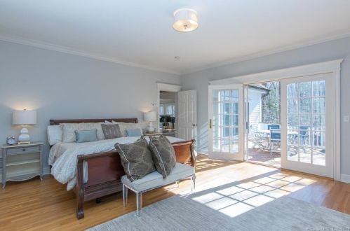 170 Ridgefield Rd, Wilton CT 06897-1921 exterior