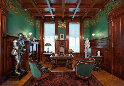 5501 Elgin St, Pittsburgh PA 15206-1432 exterior