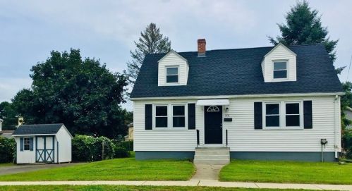 153 Bosworth St, West Springfield, MA 01089-3502