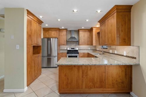 8205 Alabama Dr, Austin TX 78745-7613 exterior