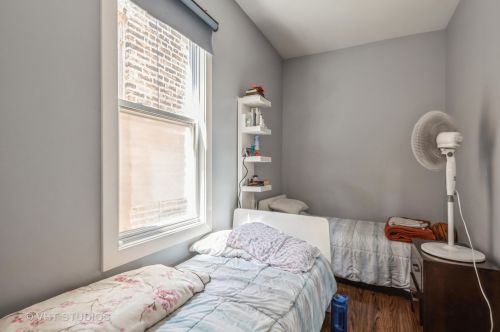 2007 Cullerton St, Chicago IL  60608-2620 exterior