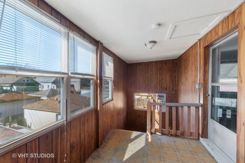 5428 Central Ave, Chicago IL 60638-2809 exterior