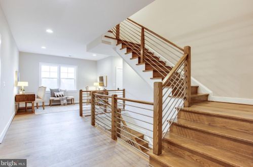 1978 Kirby Rd, Mc Lean VA 22101-5326 exterior