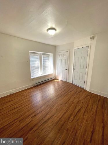 110 3rd St, Philadelphia PA  19120-1887 exterior