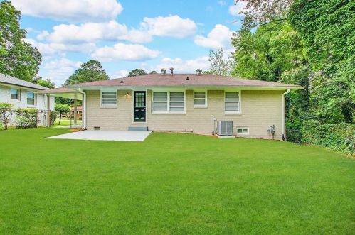 2246 Collins Dr, Atlanta GA  30344-1008 exterior