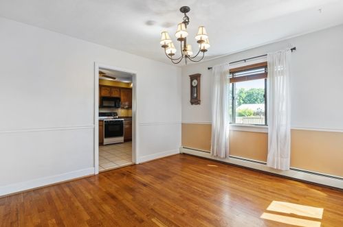 3476 Clearfield St, Pittsburgh PA 15204-1540 exterior