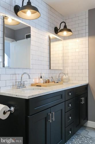 716 Beall Ave, Rockville MD 20850-2107 exterior