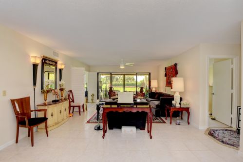 3693 Quail Rdg Dr, Boynton Beach FL 33436-5328 exterior