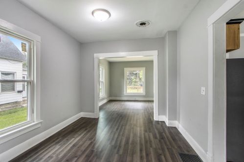 328 Michigan Ave, Three Rivers MI 49093-1126 exterior