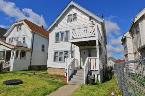 3915 13th St, Milwaukee, WI 53206-3017