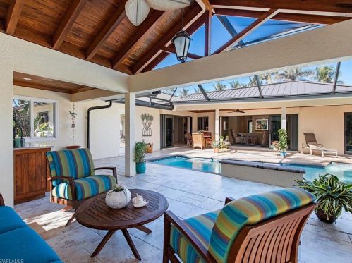 230 Champney Bay Ct, Naples FL 34102-7952 exterior