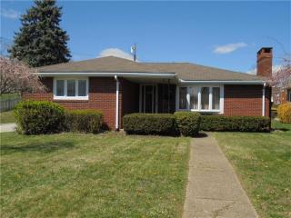 1405 James St, Monroeville PA  15146-3832 exterior