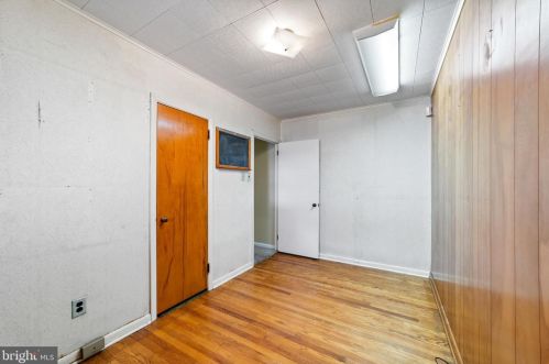 9215 Jackson St, Philadelphia PA 19148-3120 exterior