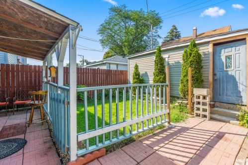 2820 36th St, Chicago IL 60609-1517 exterior