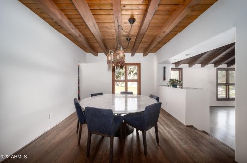 7345 2 Ave, Phoenix AZ 85023-6573 exterior