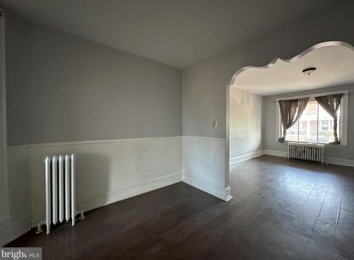 5627 Larchwood Ave, Philadelphia PA 19143-1909 exterior