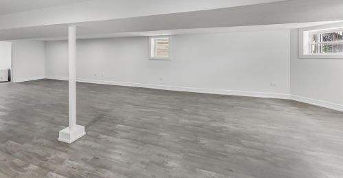 1624 Peterson Ave, Chicago IL  60660-2417 exterior