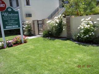 2306 Commonwealth Ave, Fullerton CA  92831-4265 exterior