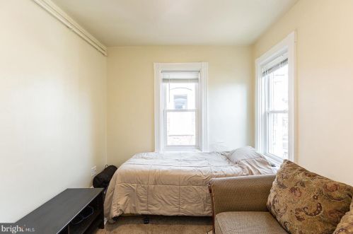 441 Nevin St, Lancaster PA  17603-3360 exterior