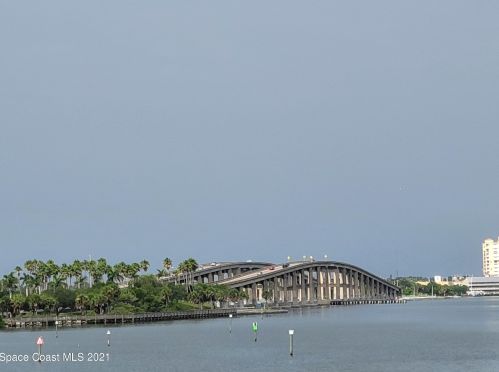 134 Starboard Ln, Merritt Island, FL 32953-4786