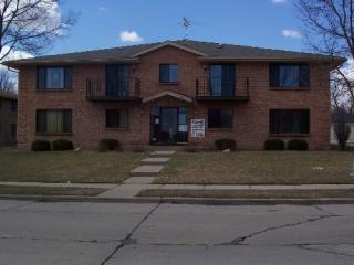 4225 104th St, Milwaukee WI  53228-2015 exterior